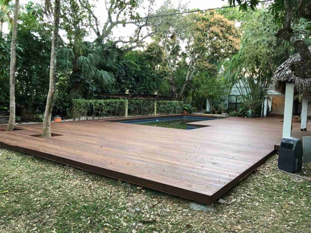 Ipe Decking: Sturdy And Beautiful Park Pathways In Florida